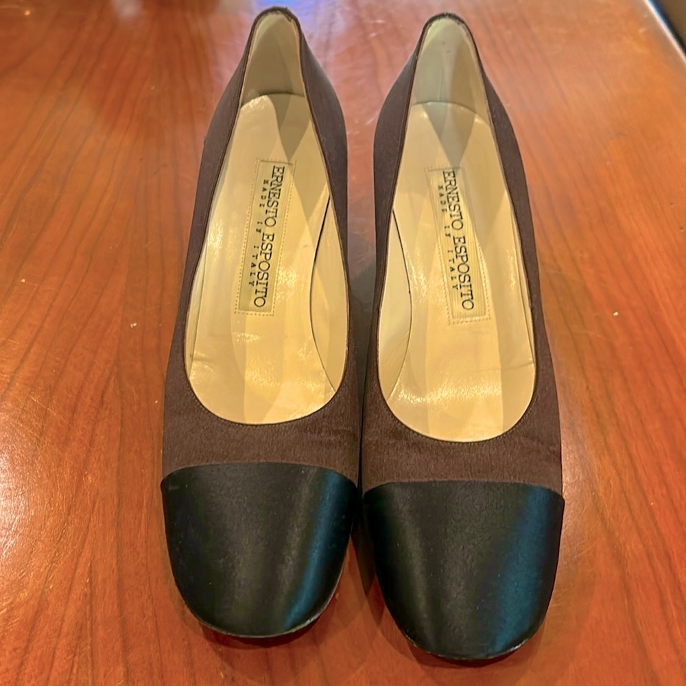Ernesto Esposito Sz 6 jeweled heels/pumps. Satin black and brown.